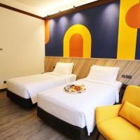 Двухместный (Prepaid Voucher: Deluxe Tropical Room with Breakfast (Validity: From 15 November 2020 till 30 June 2021, T&C applies)) отеля Furama RiverFront, Сингапур (город)