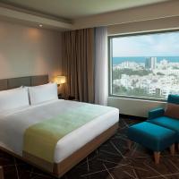 Двухместный (Executive Sea View Room  with 24 Hours Check-In & Check Out) отеля Holiday Inn Chennai OMR IT Expressway, Ченнаи