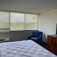 Сьюит (Суперлюкс с кроватью размера «queen-size») отеля Miami Gardens Inn & Suites, Майами