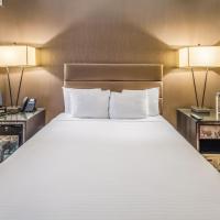 Двухместный (Номер с  кроватью размера "queen-size" для некурящих) отеля The Carvi Hotel New York, Ascend Hotel Collection, Нью-Йорк