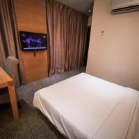 Двухместный (Улучшенный номер с кроватью размера «queen-size») отеля Prescott Hotel Bukit Bintang, Куала-Лумпур