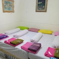 Двухместный (Двухместный номер Делюкс с 1 кроватью) гостевого дома Eline Guesthouse, Джакарта