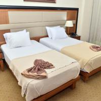 Двухместный (Special Offer - Superior Double or Twin Room with Pool View - Egyptians and Local Residents Only) отеля Paradise Home City Stars, Каир