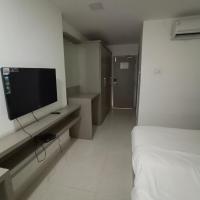 Двухместный (Двухместный номер Делюкс с 2 отдельными кроватями) отеля Falcons Nest Lariviera, Хайдарабад