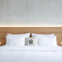 Двухместный (Номер «Премиум» с кроватью размера «king-size» и балконом) отеля Jurys Inn Prague, Прага