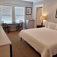 Двухместный (Стандартный номер с кроватью размера «king-size») отеля Coronado Inn, Сан-Диего