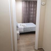 Трехместный (Triple Room with Balcony - Apartment Via 30) гостевого дома Via Trento 30, Салерно