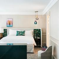 Сьюит (Двухуровневый люкс «Опера» с диваном-кроватью и балконом) отеля Hotel Scribe Paris Opera by Sofitel, Париж