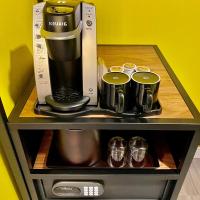 Двухместный (Стандартный номер с кроватью размера «king-size» – Для некурящих) отеля Hotel Indigo - Miami Brickell, an IHG Hotel, Майами