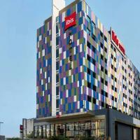 Двухместный (Standard Queen Room with Complimentary Lunch/Dinner, 2 Pieces of laundry & Early Check In/Late checkout) отеля Ibis Kolkata Rajarhat, Калькутта