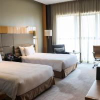 Двухместный (2 Twin Standard Lounge Access City View) отеля Crowne Plaza Beijing Lido, Пекин