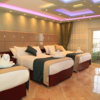 Трехместный (Трехместный номер с видом на море) отеля Grand Nile Royal Hotel at Nile Plaza, Каир