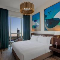 Апартаменты (Улучшенные апартаменты с 2 спальнями) апарт-отеля Avani Palm View Dubai Hotel & Suites, Дубай