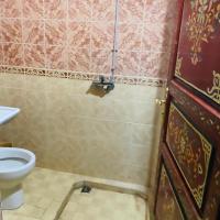 Четырехместный (Четырехместный номер с общей ванной комнатой) отеля Hôtel Dar Youssef, Марракеш