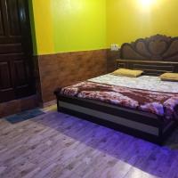 Двухместный (Двухместный номер Делюкс с 1 кроватью и балконом) гостевого дома पार्बती H.Q, Касоль