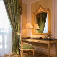 Двухместный (Двухместный номер Делюкс с 1 кроватью) отеля Royal Rose Hotel, Абу-Даби