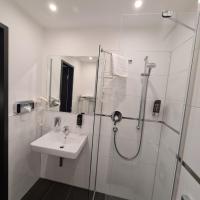 Сьюит (Полулюкс) отеля Hotel Starton am Village, Ингольштадт