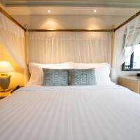 Сьюит (Люкс с кроватью размера «queen-size») отеля Grand China, Бангкок