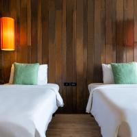 Двухместный (Двухместный номер Делюкс с 1 кроватью или 2 отдельными кроватями и видом на море) курортного отеля Baan Ploy Sea, Самет