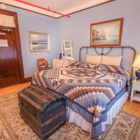 Семейный (Улучшенный семейный номер) отеля The Edgewater Hotel, Орландо