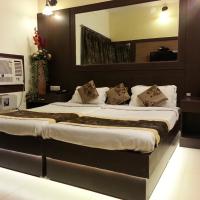 Трехместный (Трехместный номер Делюкс) отеля HOTEL VARUNA, Варанаси