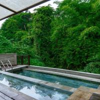 Сьюит (Номер Holy Retreat с видом на джунгли) отеля The Pari Sudha, Убуд