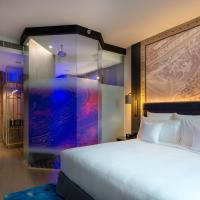 Двухместный (Номер с кроватью размера «king-size», вид на территорию отеля) курортного отеля Hotel Indigo Phuket Patong, Пхукет