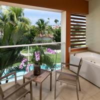 Сьюит (Allure - Полулюкс с видом на бассейн) курортного отеля Breathless Punta Cana Resort & Spa - Adults Only, Пунта-Кана
