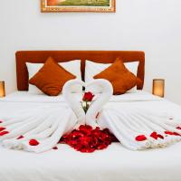 Двухместный (Honeymoon Package - Standard Room with Pool Access or Pool view) гостевого дома Bahana Guest House by Madhava, Кута