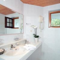 Четырехместный (Четырехместный номер) отеля Wienerwaldhof Rieger, Вена