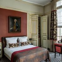 Двухместный (Полулюкс «Мансар») отеля Hôtel Mansart - Esprit de France, Париж