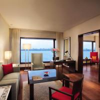 Сьюит (Oberoi Executive Suite With Ocean View) отеля The Oberoi Mumbai, Мумбай