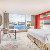 Двухместный (Представительский номер с кроватью размера «king-size» - Для курящих) отеля Crowne Plaza Doha - The Business Park, Доха