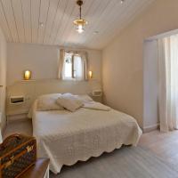 Сьюит (Balneo Junior Suite - 1h Free Spa Access) отеля Hôtel Restaurant & Spa Plaisir, Ре