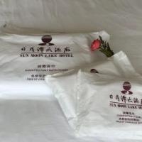 Двухместный (Улучшенный номер с кроватью размера «queen-size») отеля Sun Moon Lake Hotel Dalian, Далянь