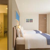 Двухместный (Accessible Twin Room with Balcony) отеля Holiday Inn Express Bangkok Sathorn, Бангкок