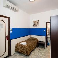 Одноместный (Одноместный номер) отеля Mini Hotel, Генуя