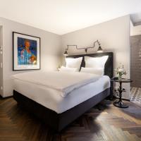 Двухместный (Улучшенный двухместный номер с 1 кроватью) отеля Prevôt Restaurant & Hotel, Кельн