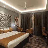 Двухместный (Двухместный номер Делюкс с 1 кроватью) отеля The Vilana Hotel Rishikesh, Ришикеш
