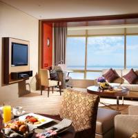 Сьюит (1 King 1 BDRM Ste Lounge Access River Vw) отеля InterContinental Hangzhou, Ханчжоу