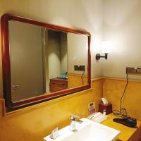 Сьюит (King Suite with Pool Access - Non-Smoking) отеля The Amaya Resort Kolkata NH6, Калькутта