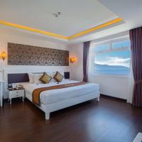 Сьюит (Люкс, вид на море) отеля Sea Phoenix Hotel Da Nang, Дананг