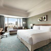 Двухместный (Deluxe Grand King Room - City Wing) отеля Shangri-La Hotel, Qingdao, Циндао