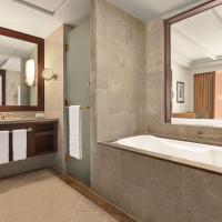 Двухместный (Двухместный номер Делюкс с 2 отдельными кроватями и видом на море) курортного отеля Shangri-La Al Husn Resort & Spa, Маскат