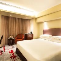 Двухместный (Weekday Special Offer - Wharney Deluxe with Double Bed with Late Check Out until 2pm) отеля Wharney Guang Dong Hong Kong, Гонконг (город)