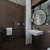 Двухместный (Corner Queen Studio – Disability Access) отеля ModernHaus SoHo, Нью-Йорк