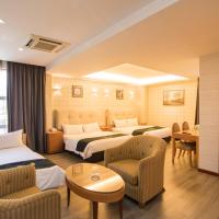 Семейный (Семейный люкс) отеля Suwara Hotel Kepong, Куала-Лумпур