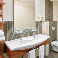 Одноместный (Номер Делюкс — одноместное размещение) отеля Hotel International, Загреб