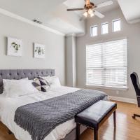 Семейный (Семейный номер) отеля Gorgeous Oak Lawn Townhouse KING BEDS, Даллас