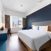 Трехместный (Стандартный номер с кроватью размера "queen-size") отеля Holiday Inn Express Suzhou Changjiang, Сучжоу